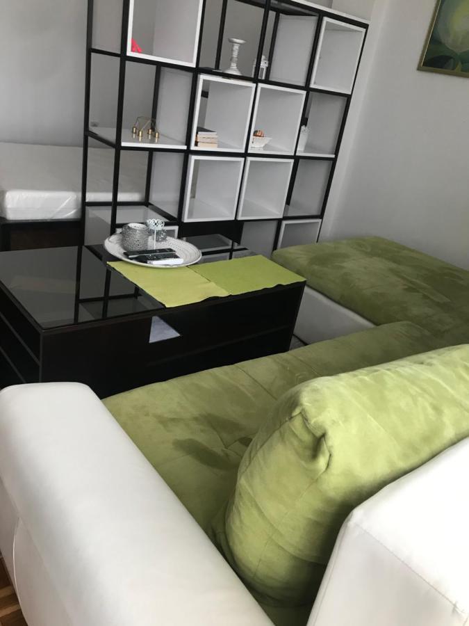 바냐루카 Dan I Noc 아파트 외부 사진