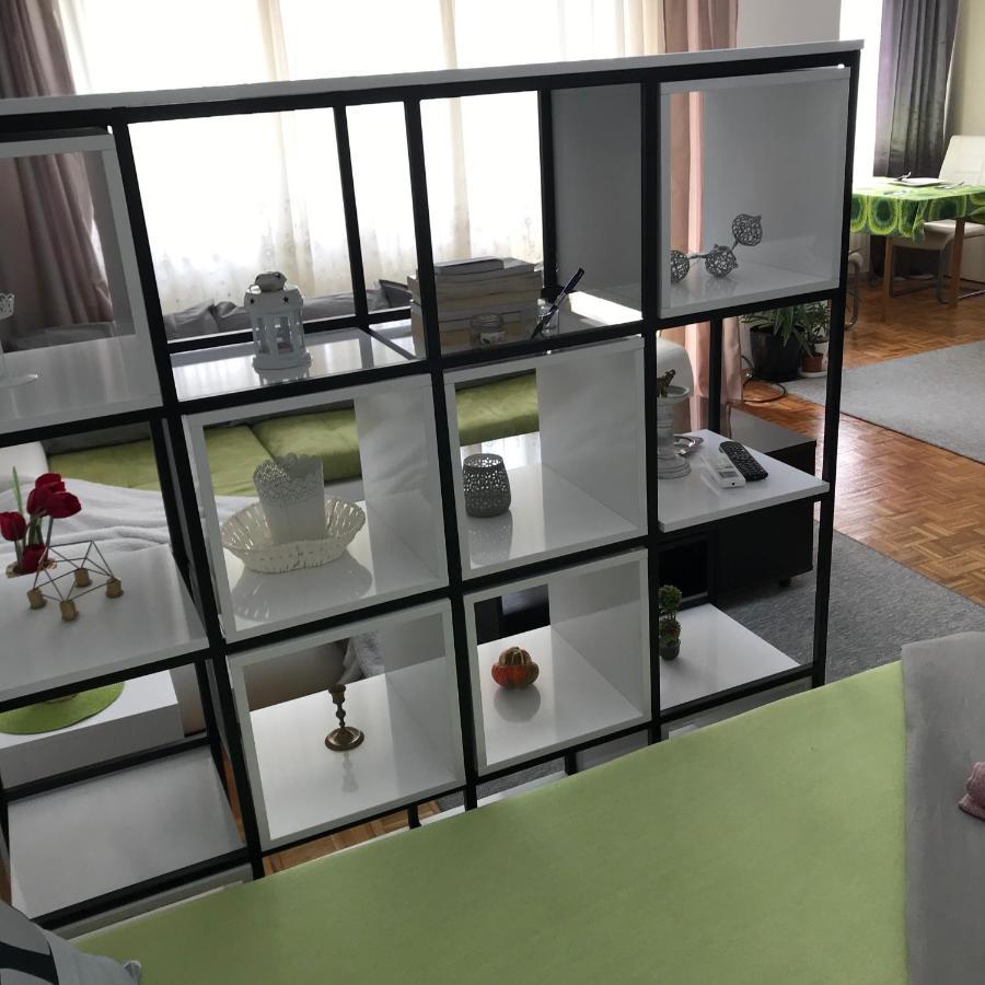 바냐루카 Dan I Noc 아파트 외부 사진