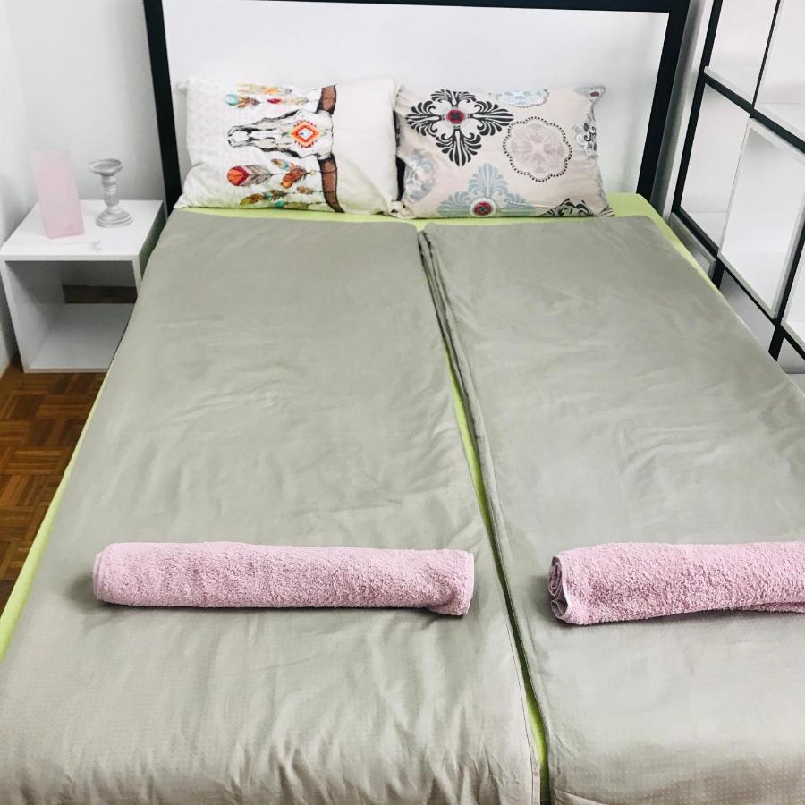 바냐루카 Dan I Noc 아파트 외부 사진